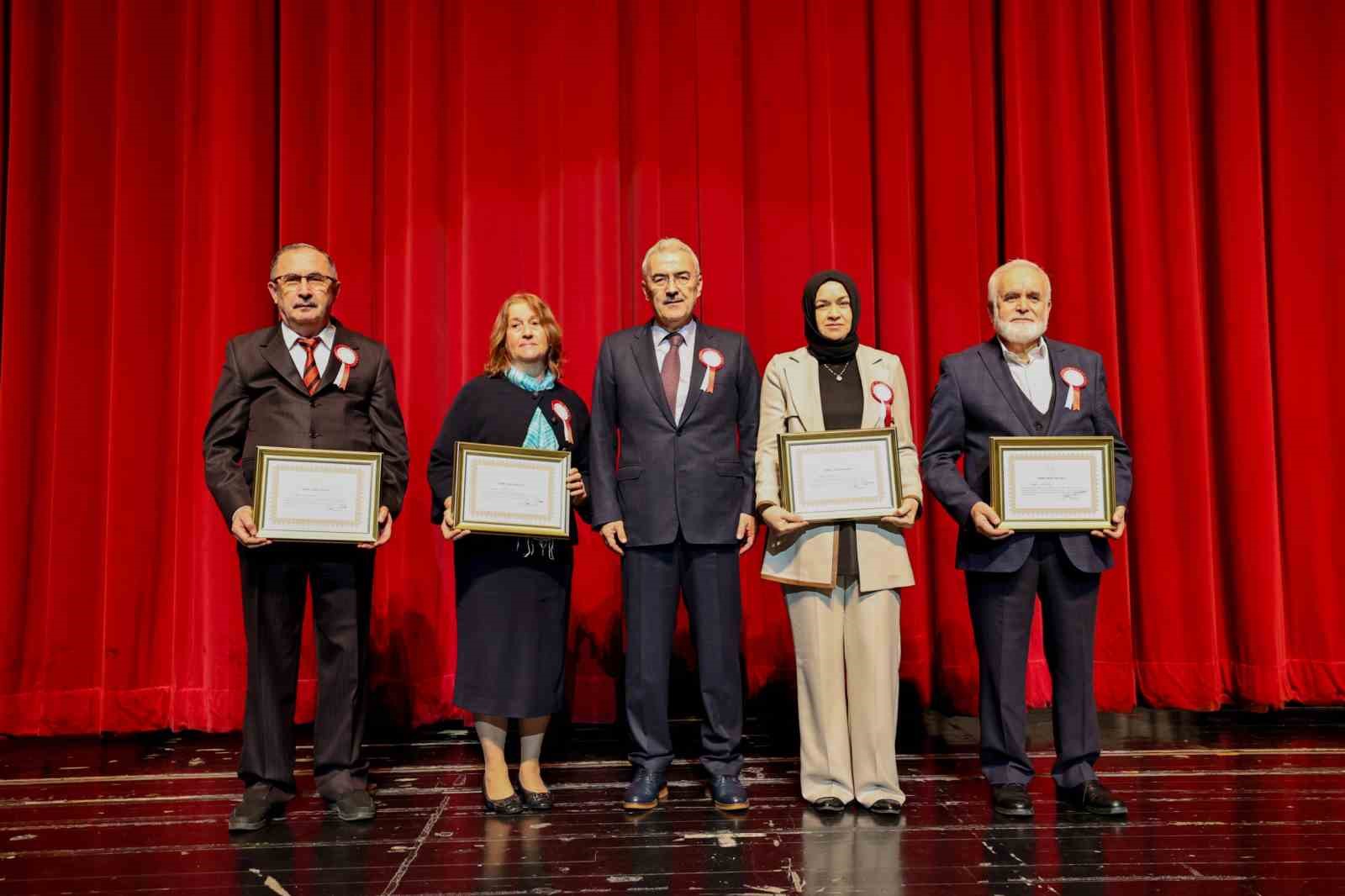 24 Kasım Öğretmenler Günü Bursada Kutlandı