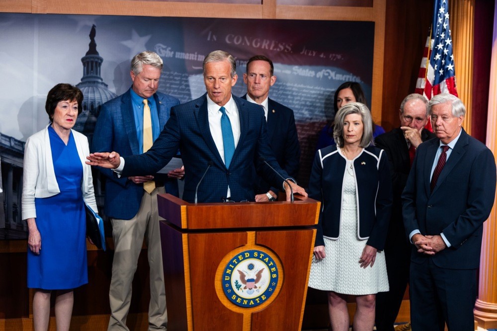 Abd Senatosu Çoğunluk Lideri John Thune Oldu