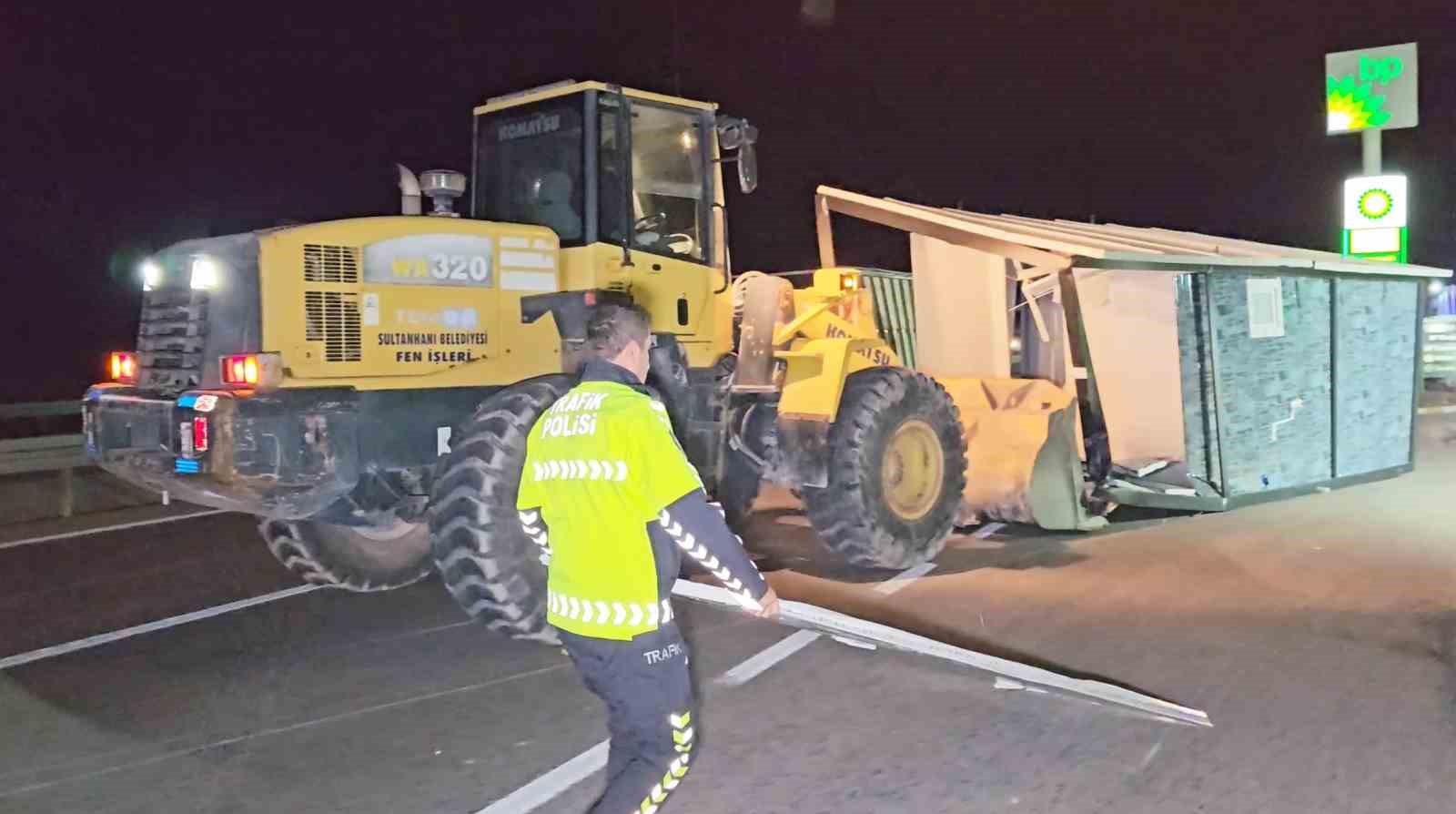 Aksarayda Polisin Karayolunda Konteyner Mücadelesi