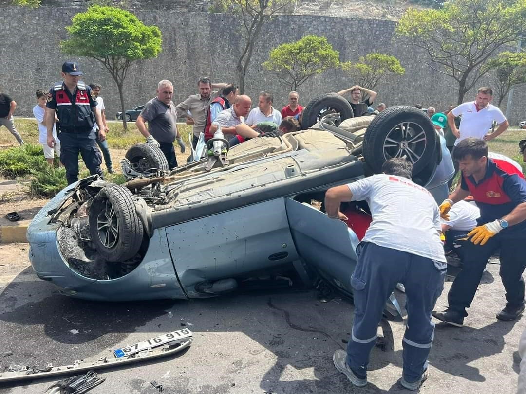 Alaplıdaki Kazada Yaralanan Kadın 40 Günlük Yaşam Savaşını Kaybetti