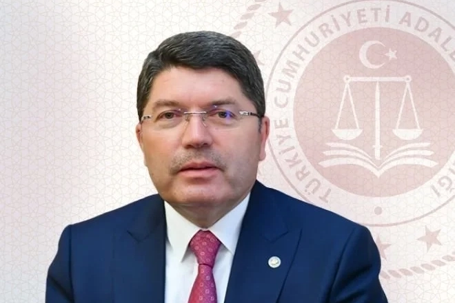 Bakan Tunç: Soruşturmayı 'siyasi' nitelendirmek yanlıştır