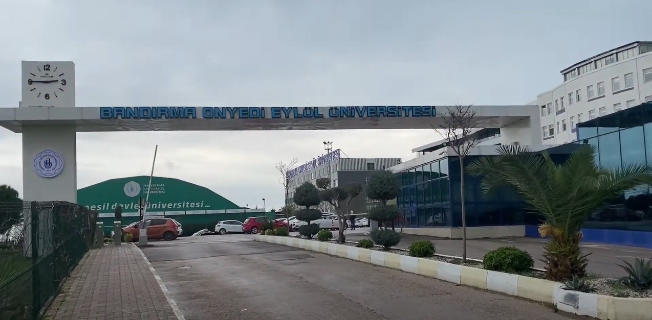 Bandırma Onyedi Eylül Üniversitesi Ana Girişi İçin 27 Milyon Liralık Kapı İhalesi