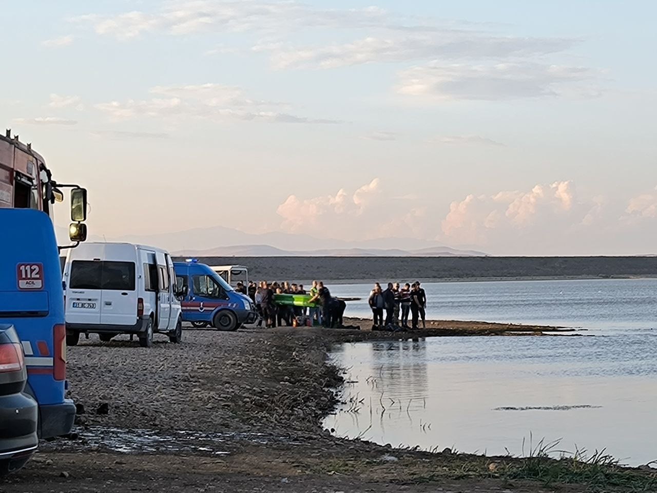 Barajda Suyun İçinde Kaybolan 5 Kişiden 4Ünün Cansız Bedenine Ulaşıldı