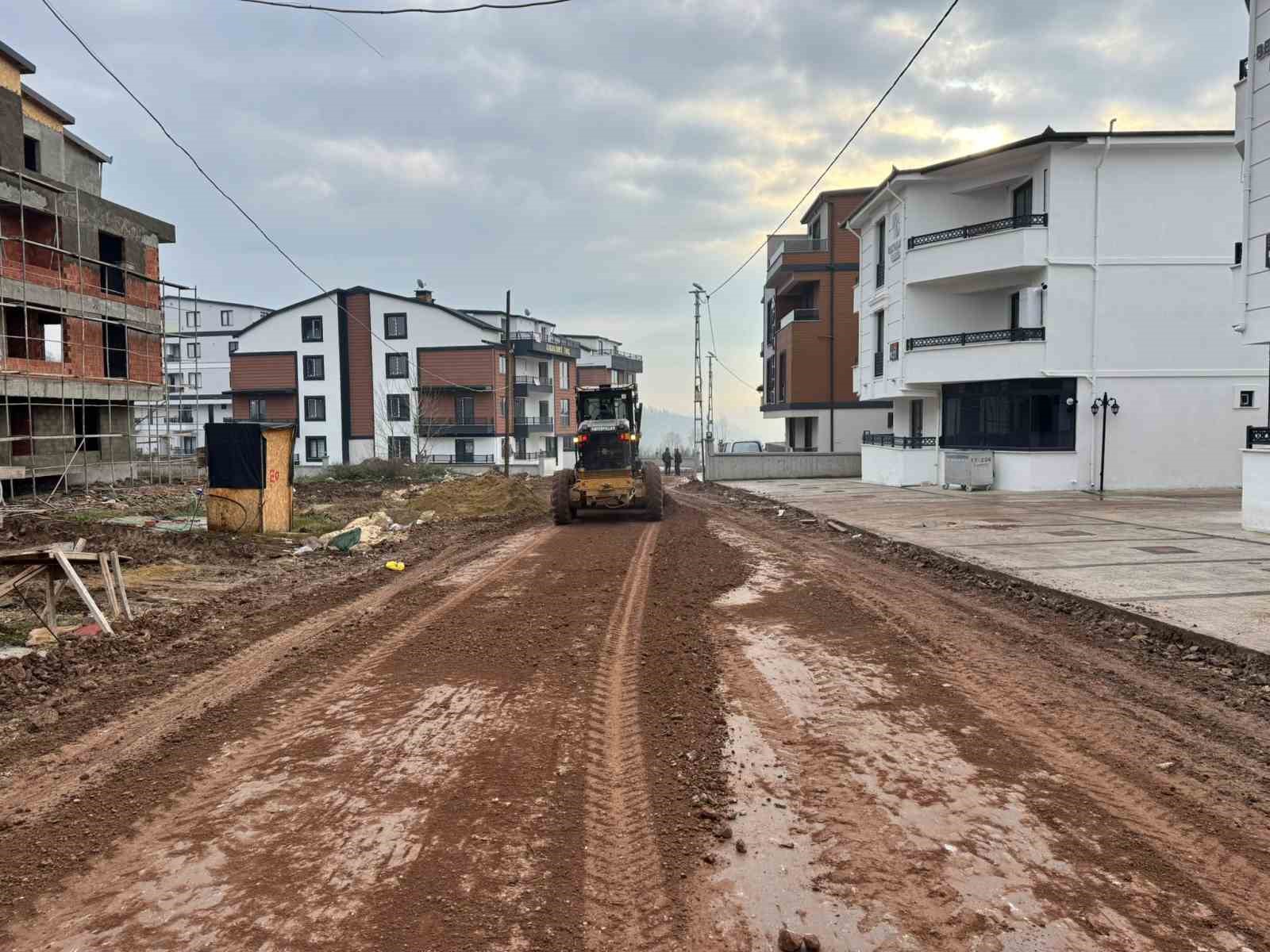 Başiskelede Alt Yapı Çalışmaları Sürüyor