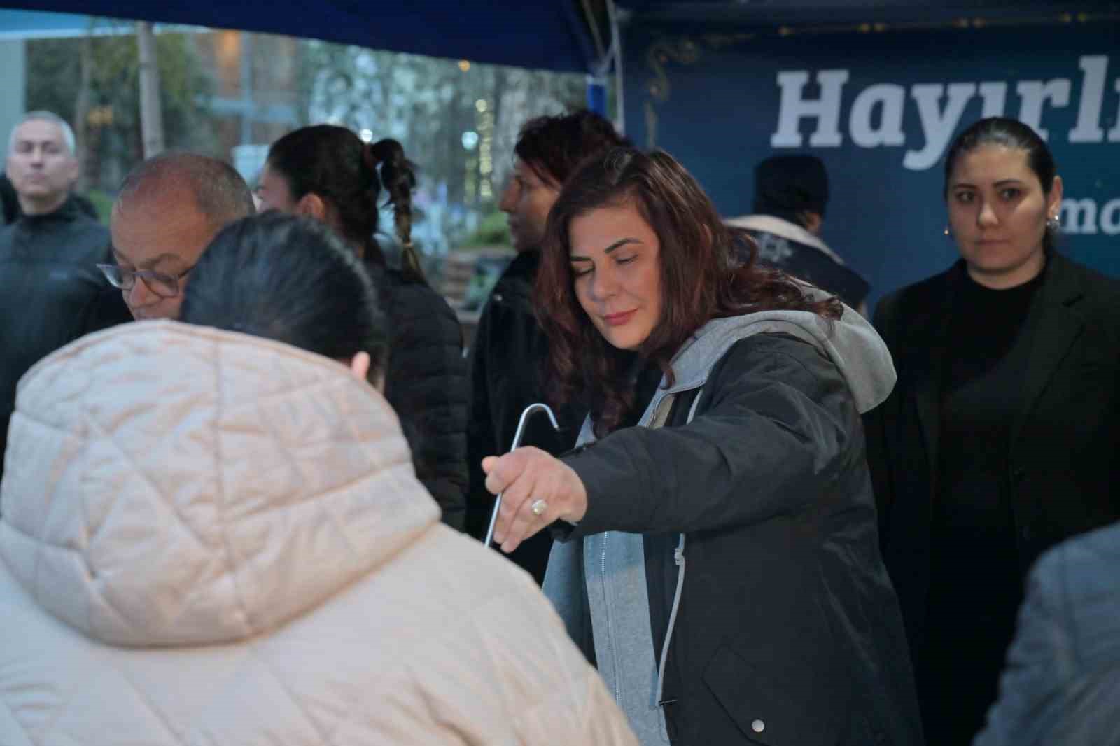 Başkan Çerçioğlu On Binlerce Aydınlıyı İftar Sofralarında Buluşturuyor