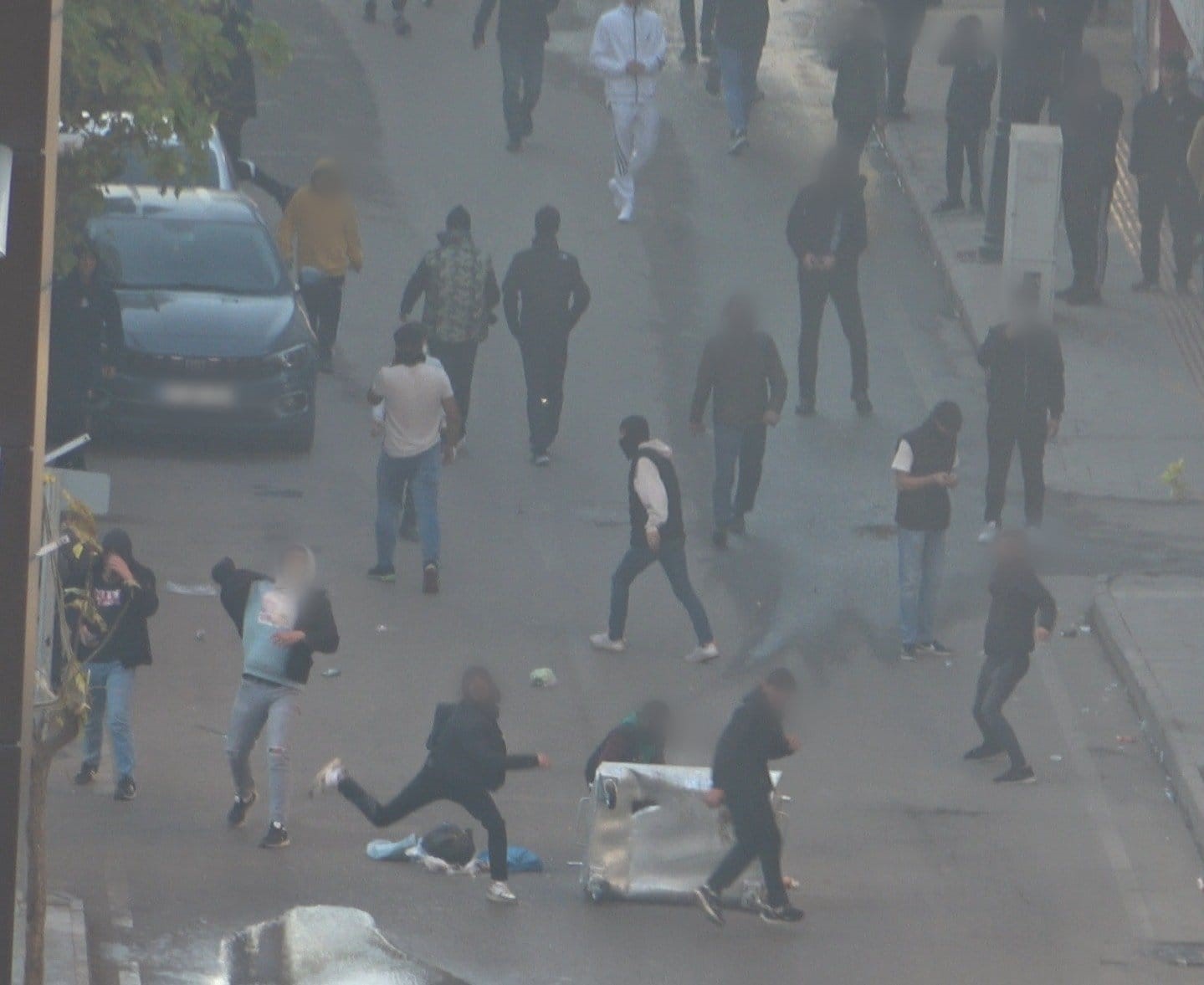 Batmanda İzinsiz Gösteride Polise Taş Ve Molotof Atan 5 Kişi Tutuklandı