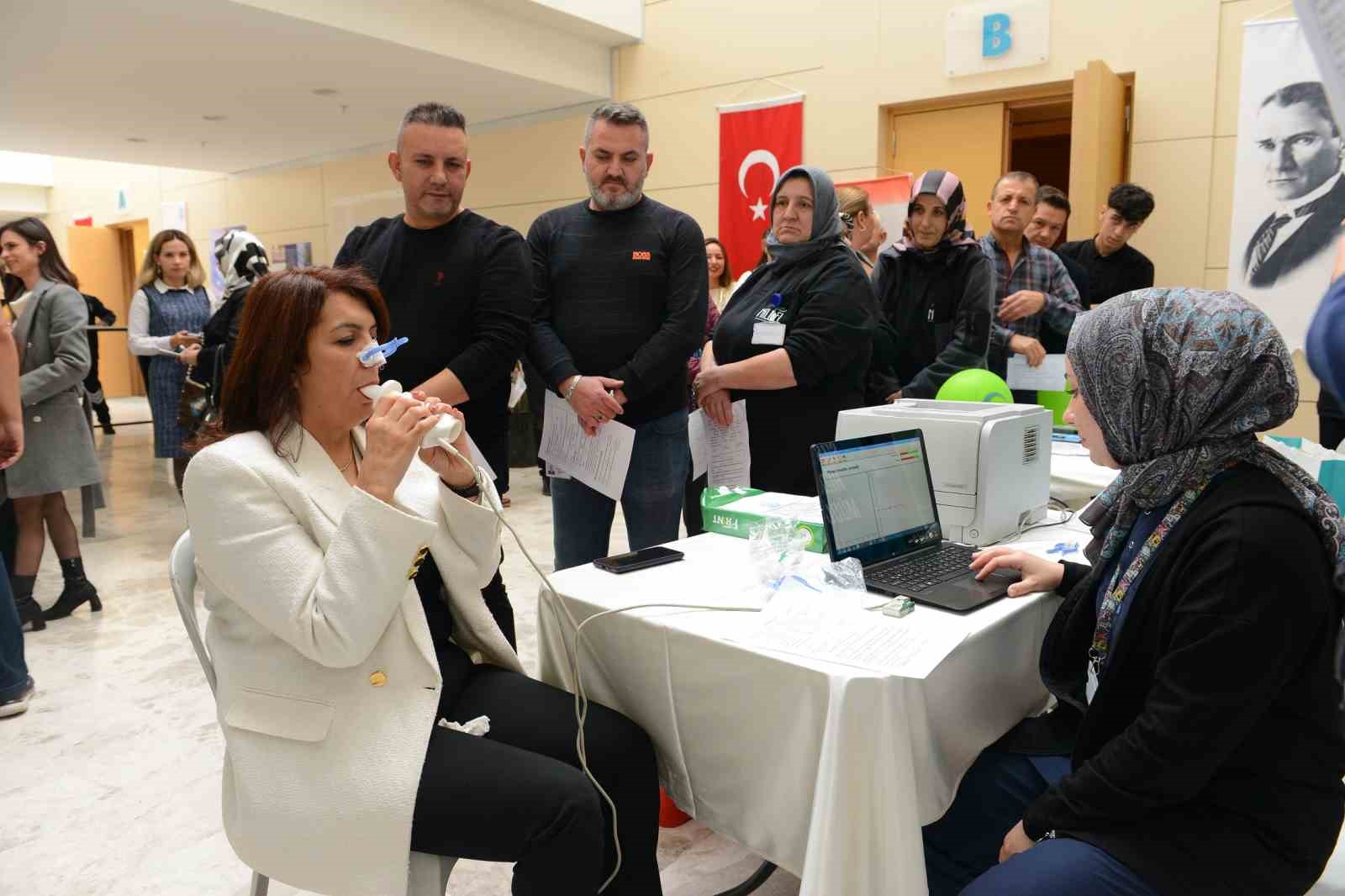 Belediye Çalışanlarına Koah Testine Tabi Tutuldu