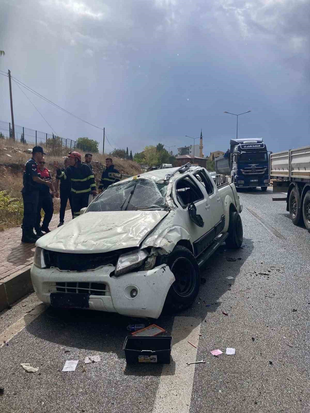 Bilecikteki Feci Trafik Kazasında Ağır Yaralanan Sürücü Hayatını Kaybetti