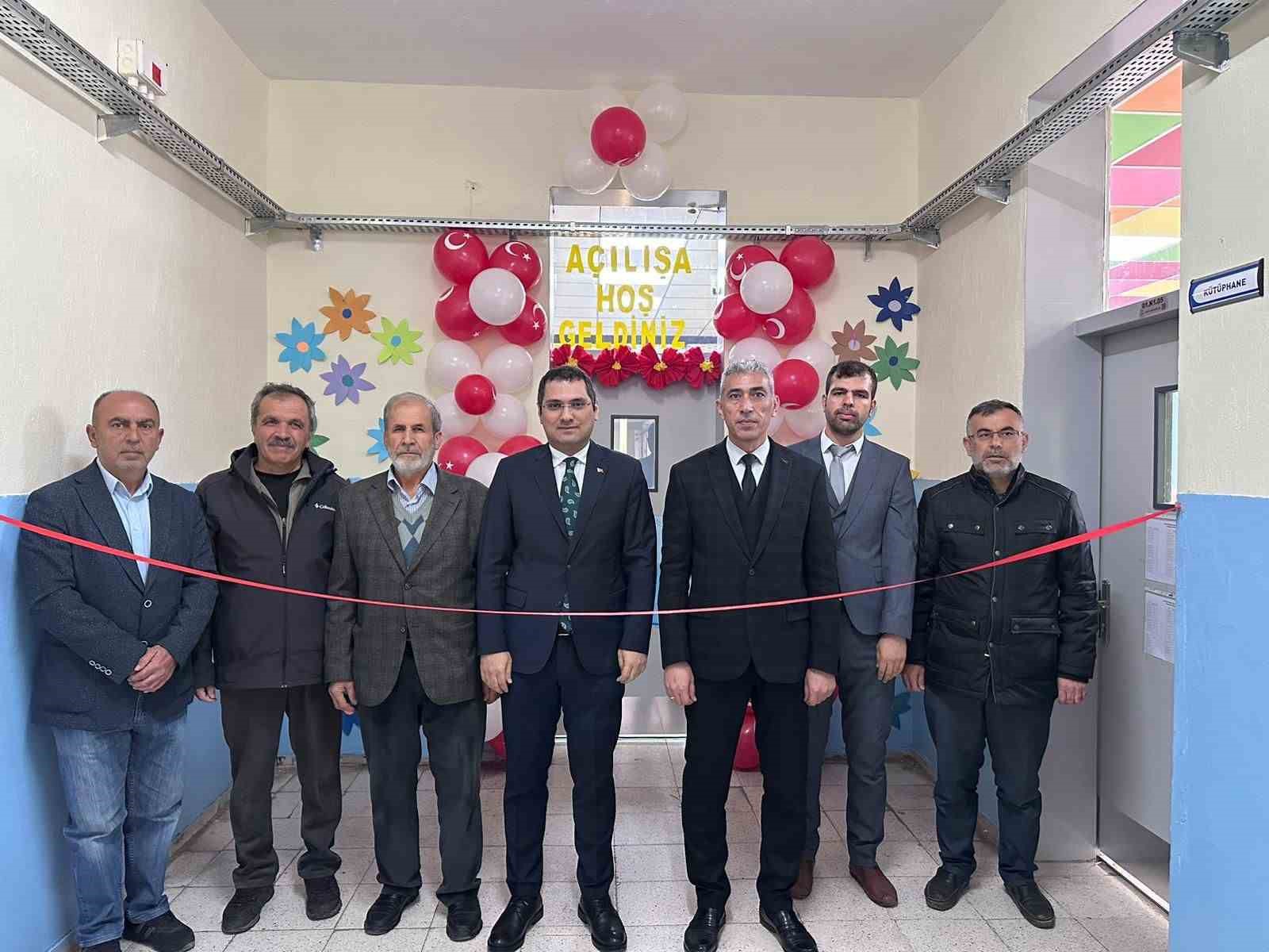 Bozkırda Ortaokula Modern Laboratuvar Kazandırıldı