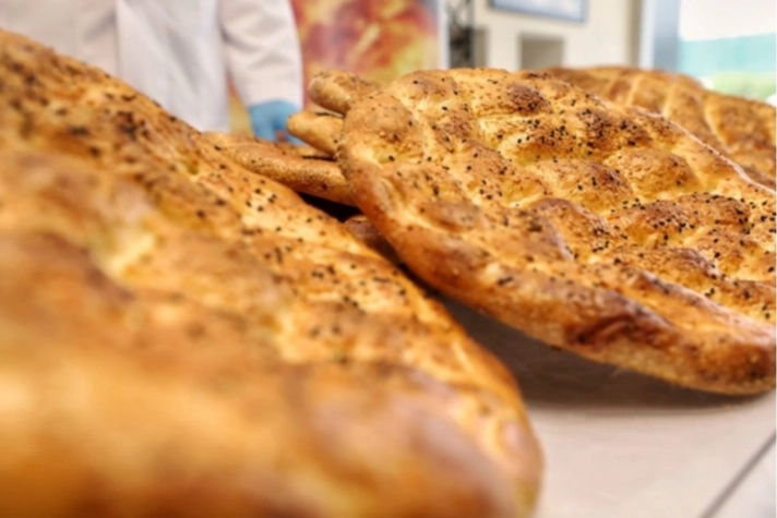 Bursa’da 450 gramlık BESAŞ ramazan pidesi 20 TL