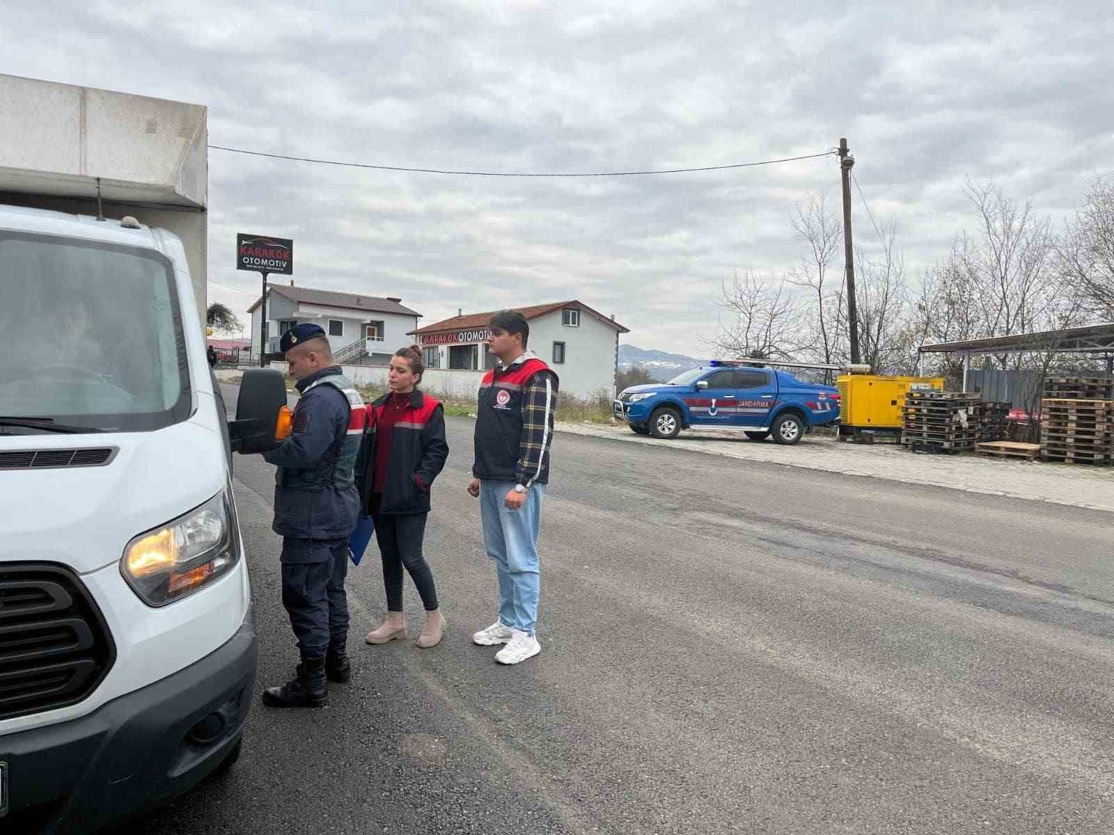 Çaycumada Kanatlı Hayvan Satışına Yönelik Denetimler Sıklaştırıldı