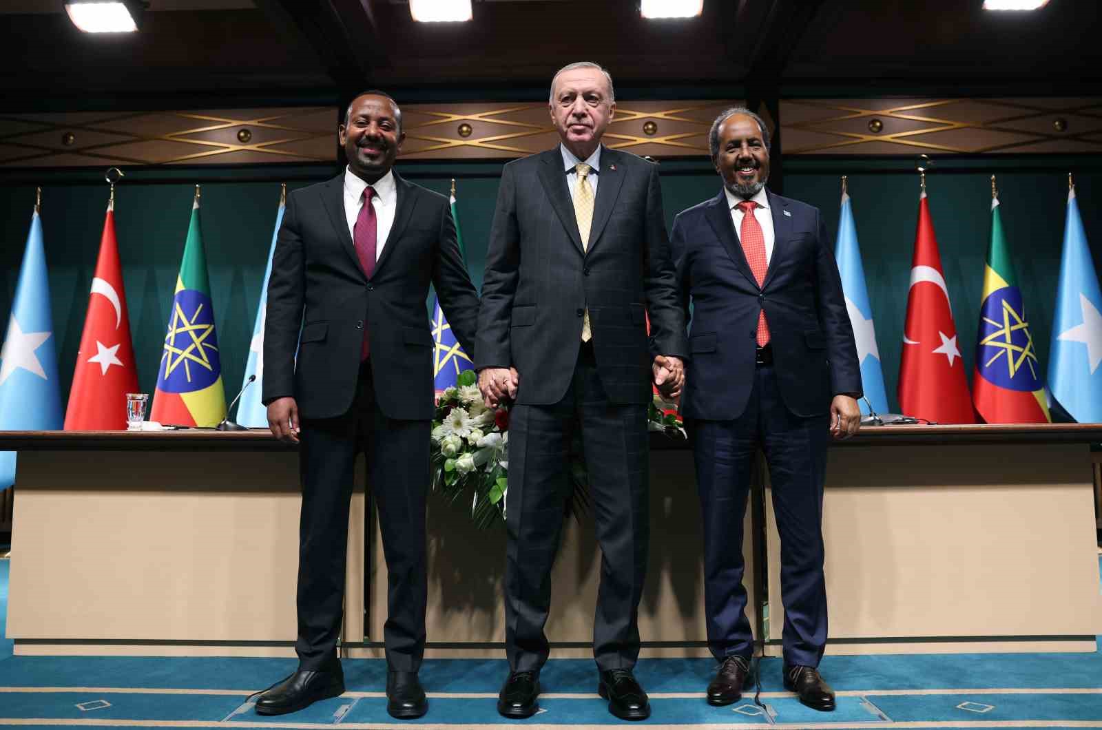 Cumhurbaşkanı Erdoğan Devreye Girdi, Afrika Krizi Çözüldü