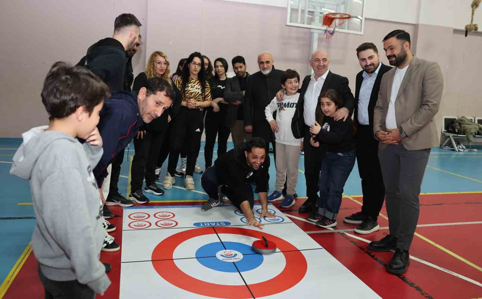 Darıcada Curling Turnuvası Heyecanı