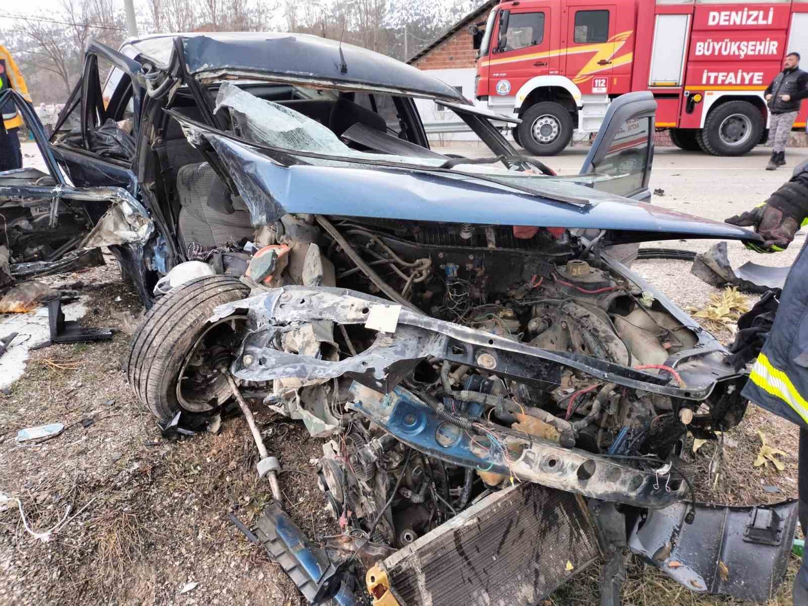 Denizlide Zincirleme Trafik Kazasında 3 Kişi Yaralandı