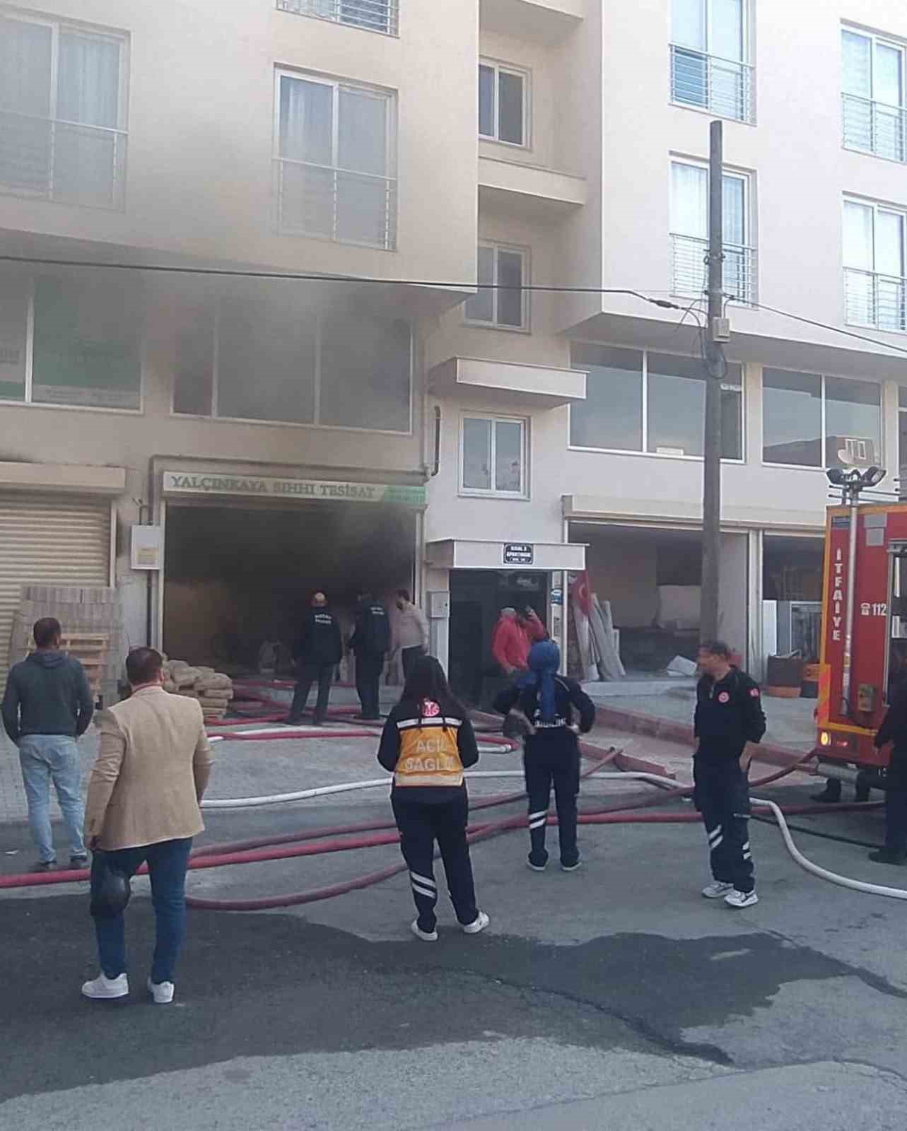 Dörtyolda İş Yeri Yangını