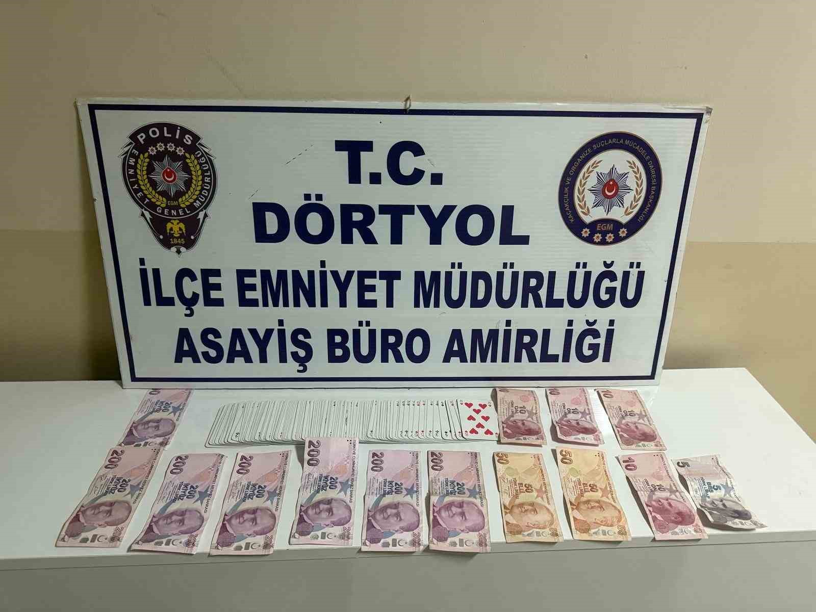 Dörtyolda Kumar Oynayan Şahıslar Polise Yakalandı