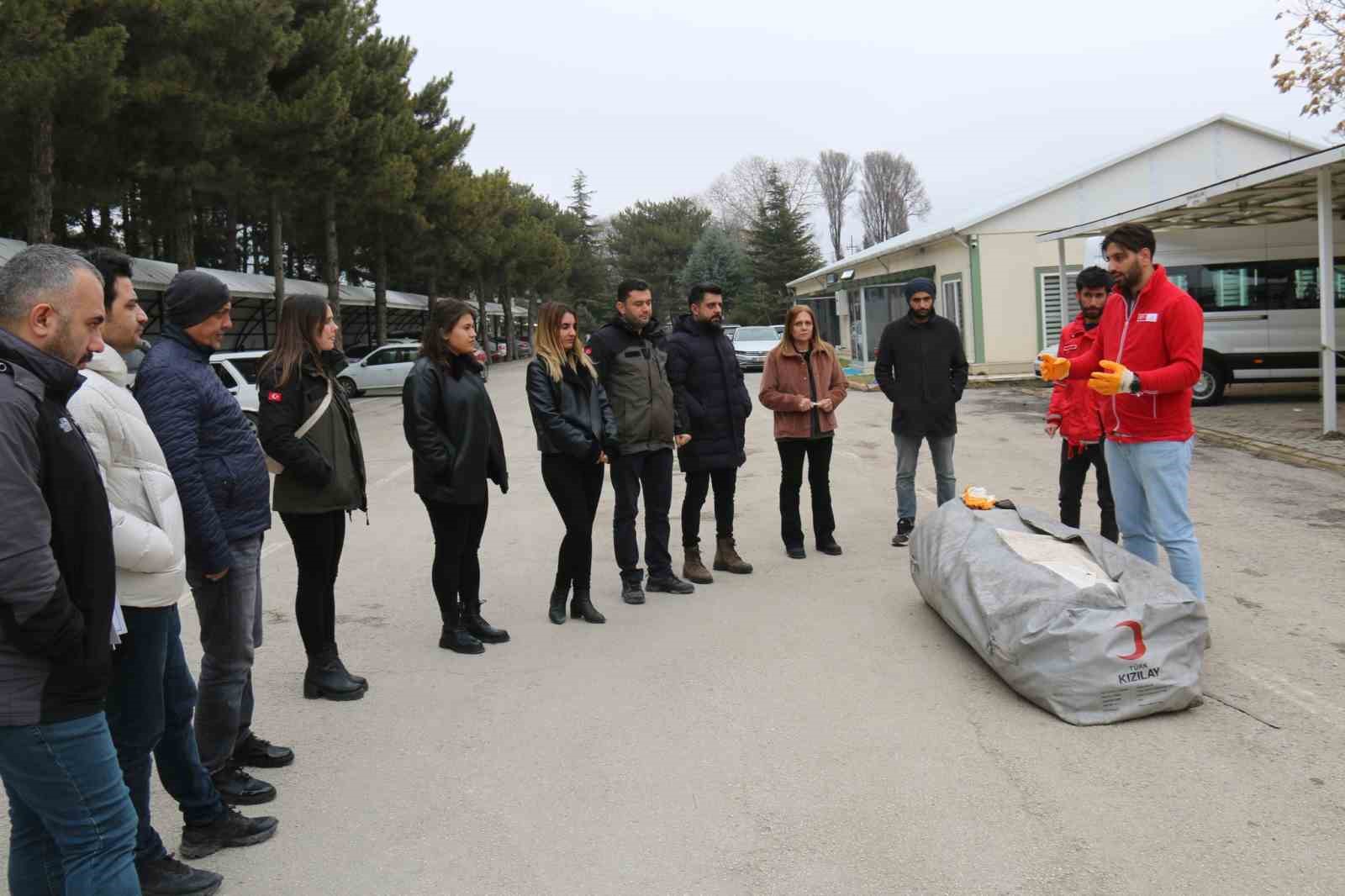 Elazığda Türk Kızılayından Eğitim