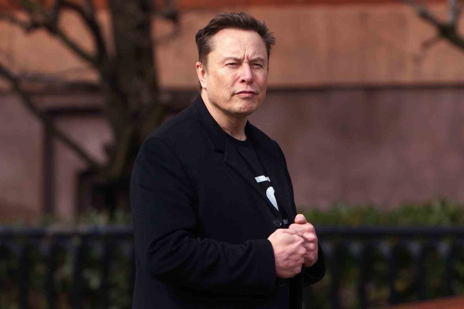 Elon Musktan Polonya Dışişleri Bakanı Sikorskiye: Sessiz Ol, Küçük Adam