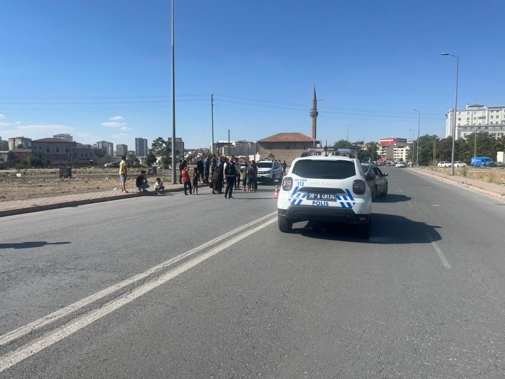 Eski Eşini Kızının Gözleri Önünde Tabancayla Vuran Sanığa 18 Yıl Hapis Cezası