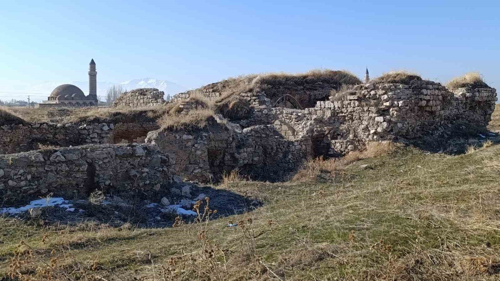 Eski Van Şehri Görkemli Geçmişine Kavuşuyor