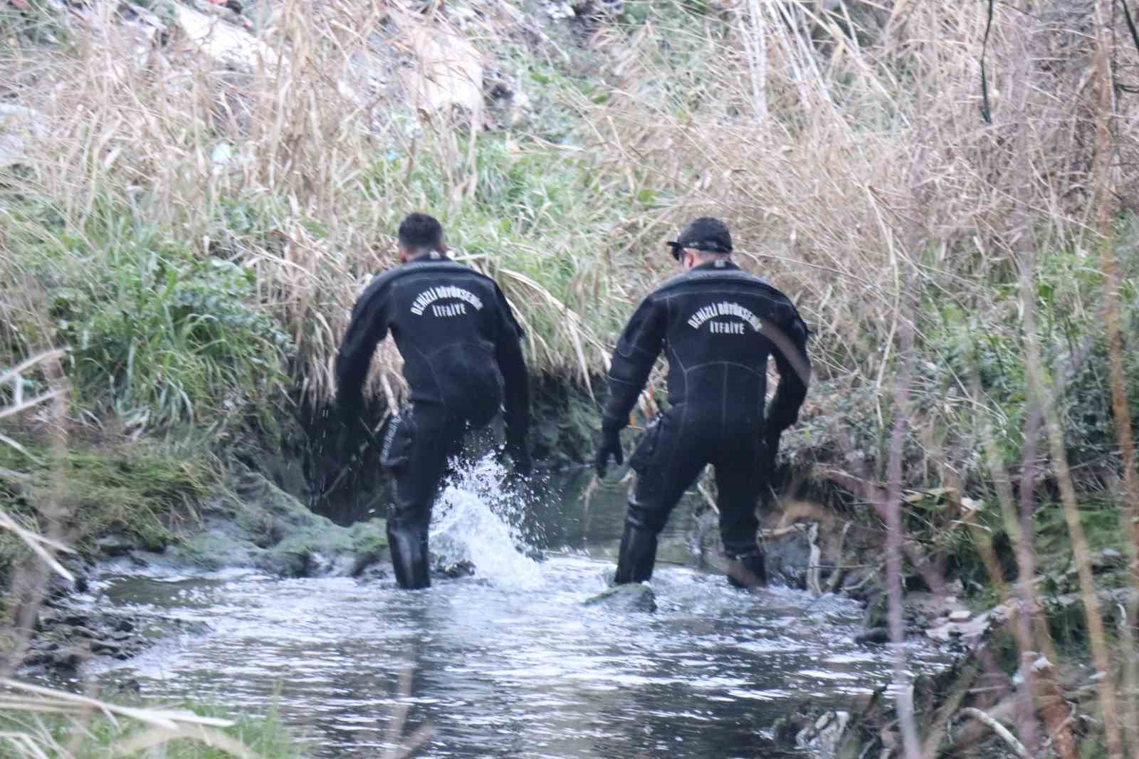 Evinin Önünde Oynarken Kaybolan Minik Nazlı İçin Ekipler Seferber Oldu