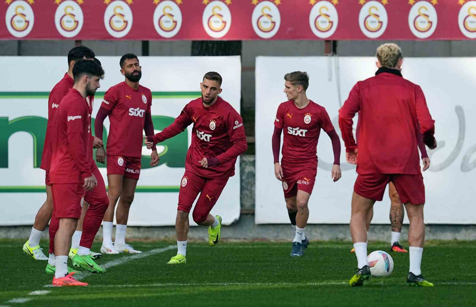 Galatasaray, Samsunspor Maçı Hazırlıklarını Tamamladı