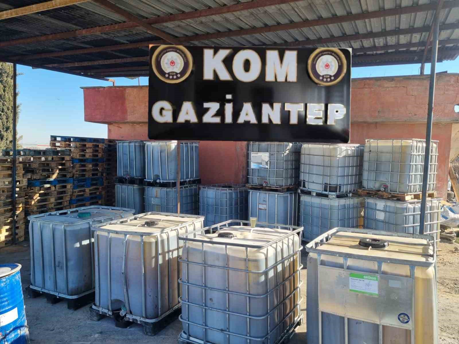 Gaziantepte 15 Bin Litre Kaçak Akaryakıt Ele Geçirildi