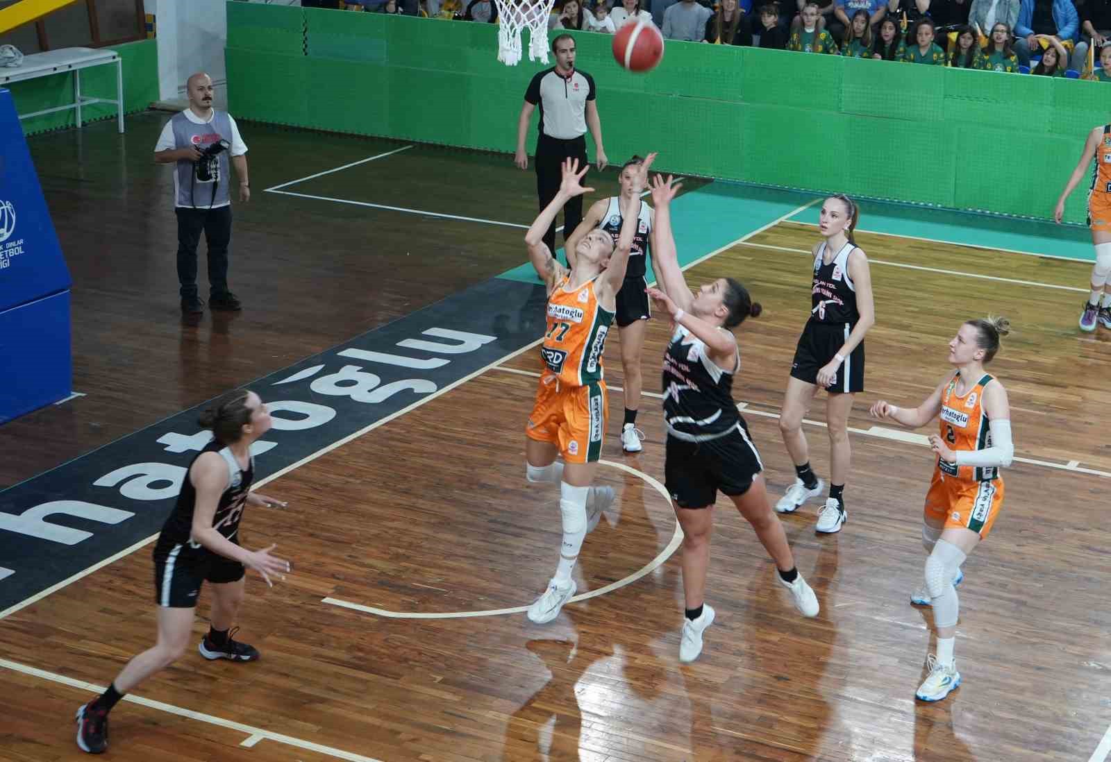 Gürespor Kadın Basketbol Takımı, 8 Martta Şampiyonluğunu İlan Etti