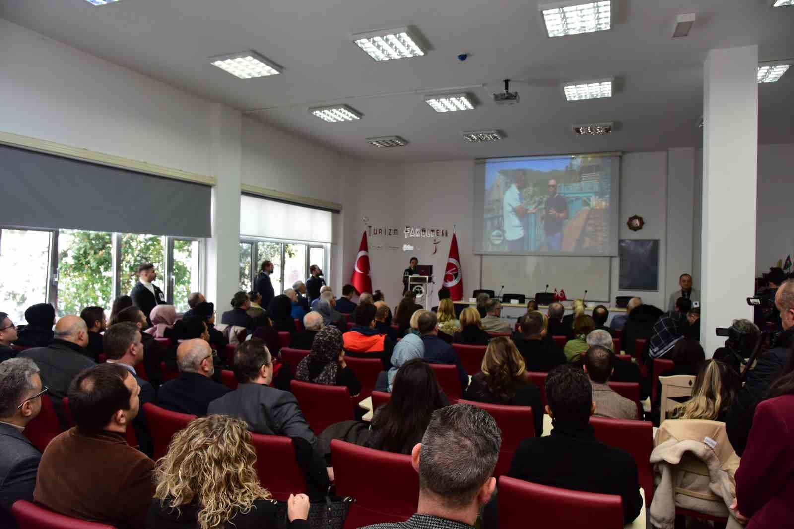 Hayatını Kaybeden Dekan Prof. Dr. Alptekin Sökmen, Kastamonu Üniversitesinde Anıldı