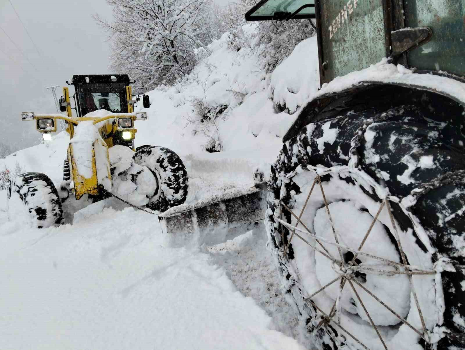 Hayatını Kaybeden Kadının Cenazesi Köyüne Güçlükle Ulaştırılabildi