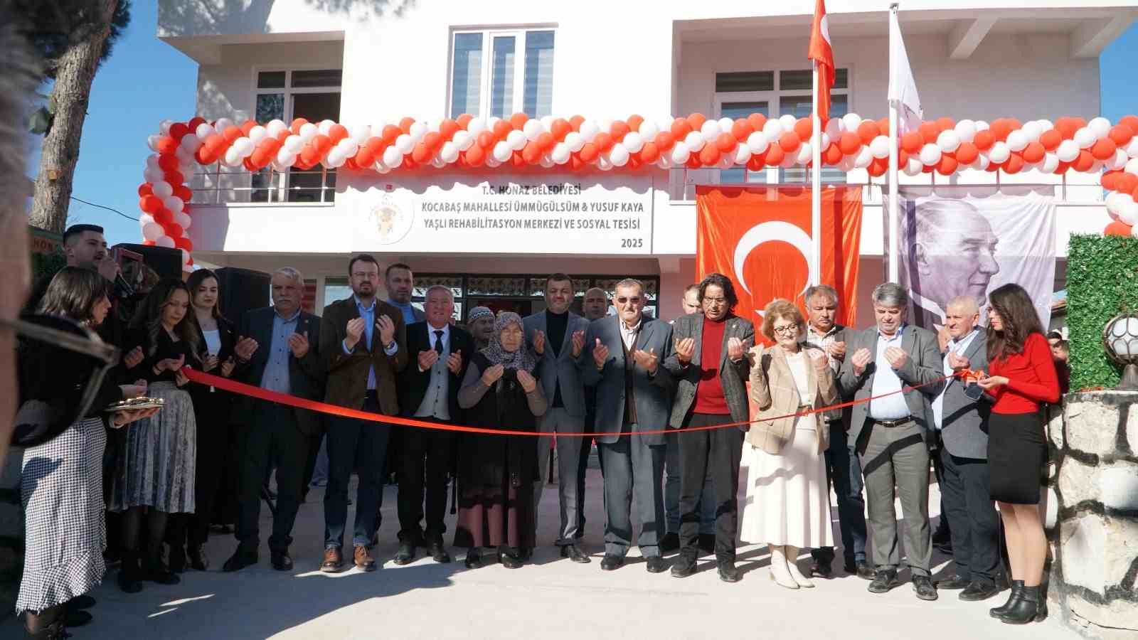 Honaz Yaşlı Rehabilitasyon Merkezi Ve Sosyal Tesisi Törenle Hizmete Açıldı