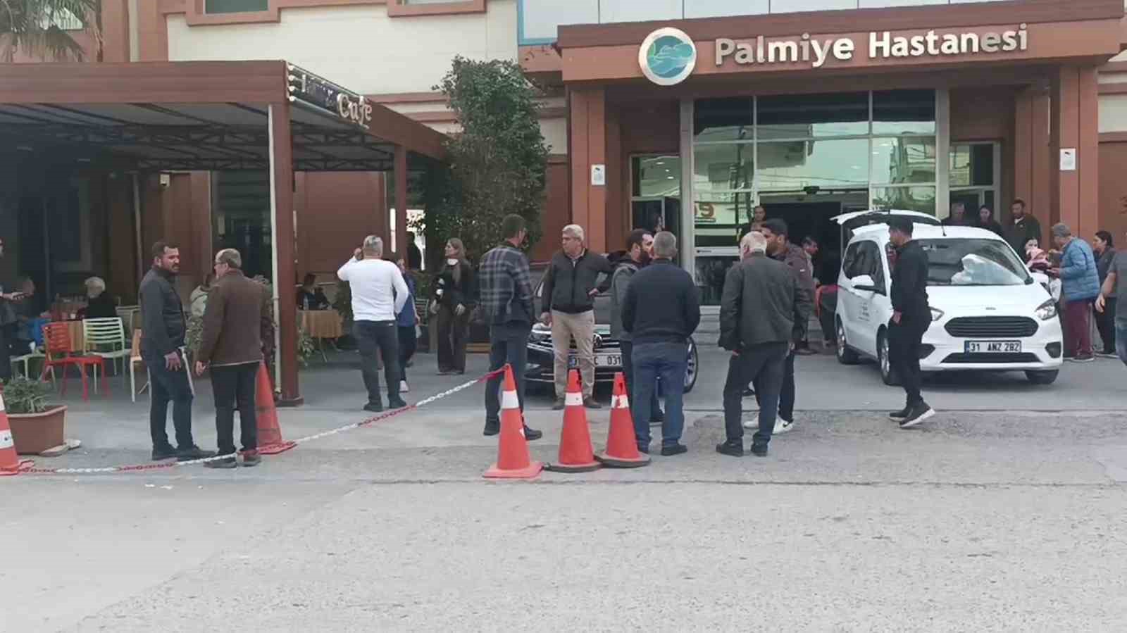 İskenderunda Özel Palmiye Hastanesinin Yoğun Bakım Ünitesinde Yangın