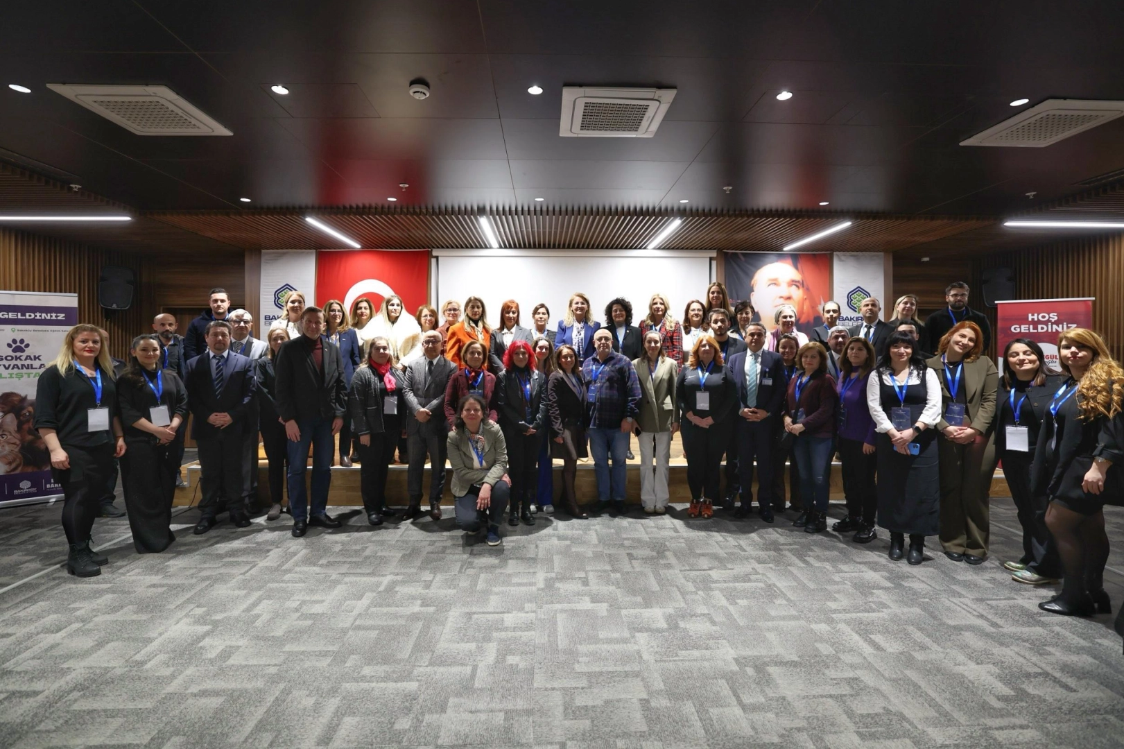 İstanbul'da “Sokak Hayvanları Çalıştayı”düzenlendi 