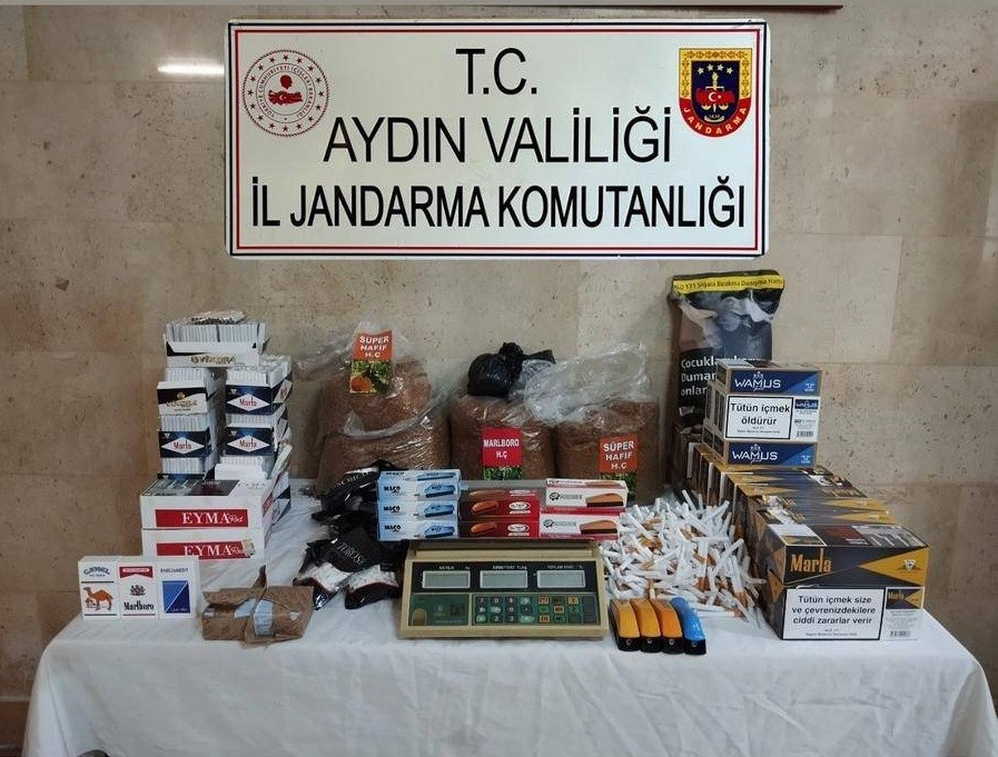 Jandarma Ekipleri 55 Bin Adet Bandrolsüz Sigara Ele Geçirdi