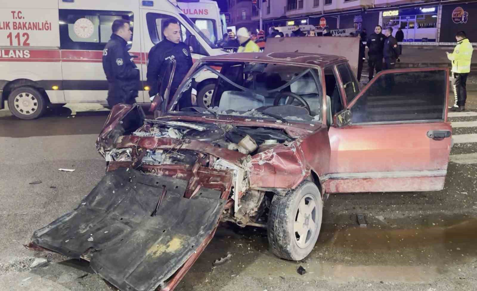 Kameraya Yansıyan Şüpheli-Polis Kovalamacası Kazayla Sonlandı: 1İ Ağır 5 Yaralı