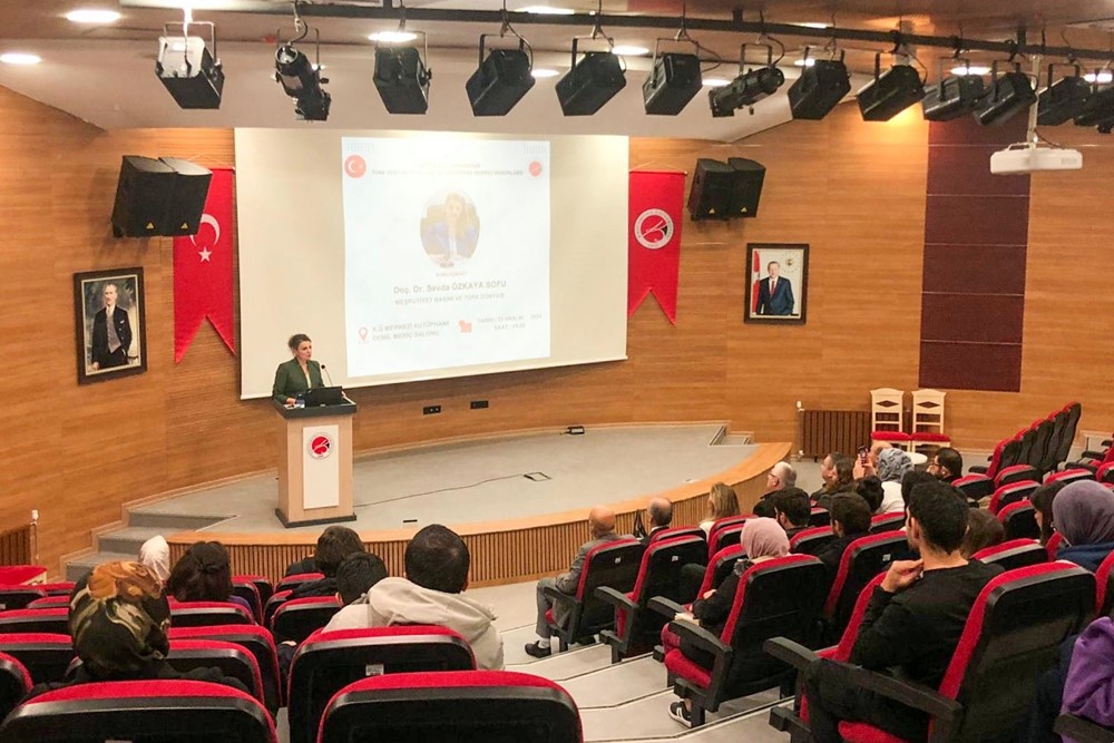 Kastamonu Üniversitesinde “Meşrutiyet Dönemi Basını Ve Türk Dünyası” Konulu Konferans Düzenlendi