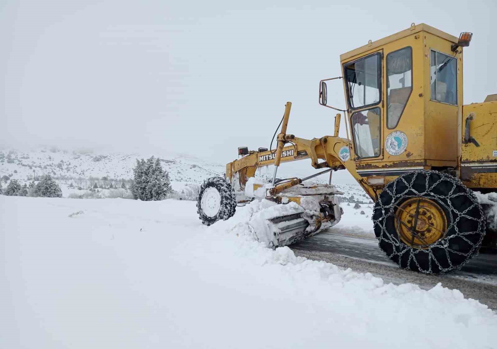 Kayseride 140 Yol Ulaşıma Açıldı