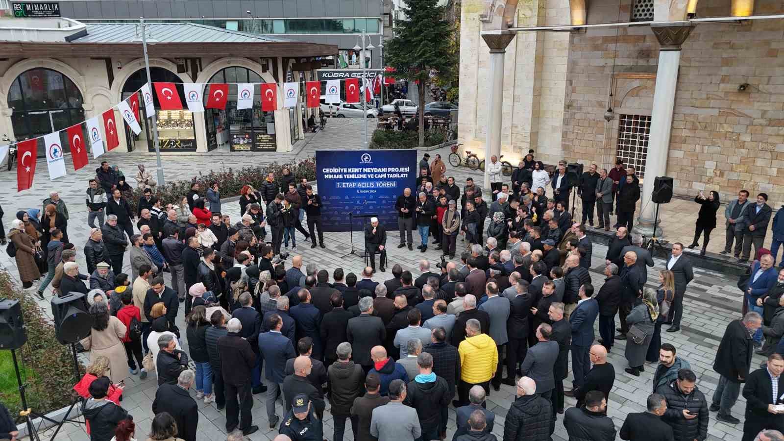 Kent Meydanı Projesinin 1. Etabı Açıldı