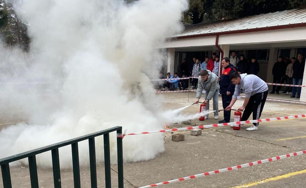 Kırklarelinde Öğrencilere Yangın Tatbikatı