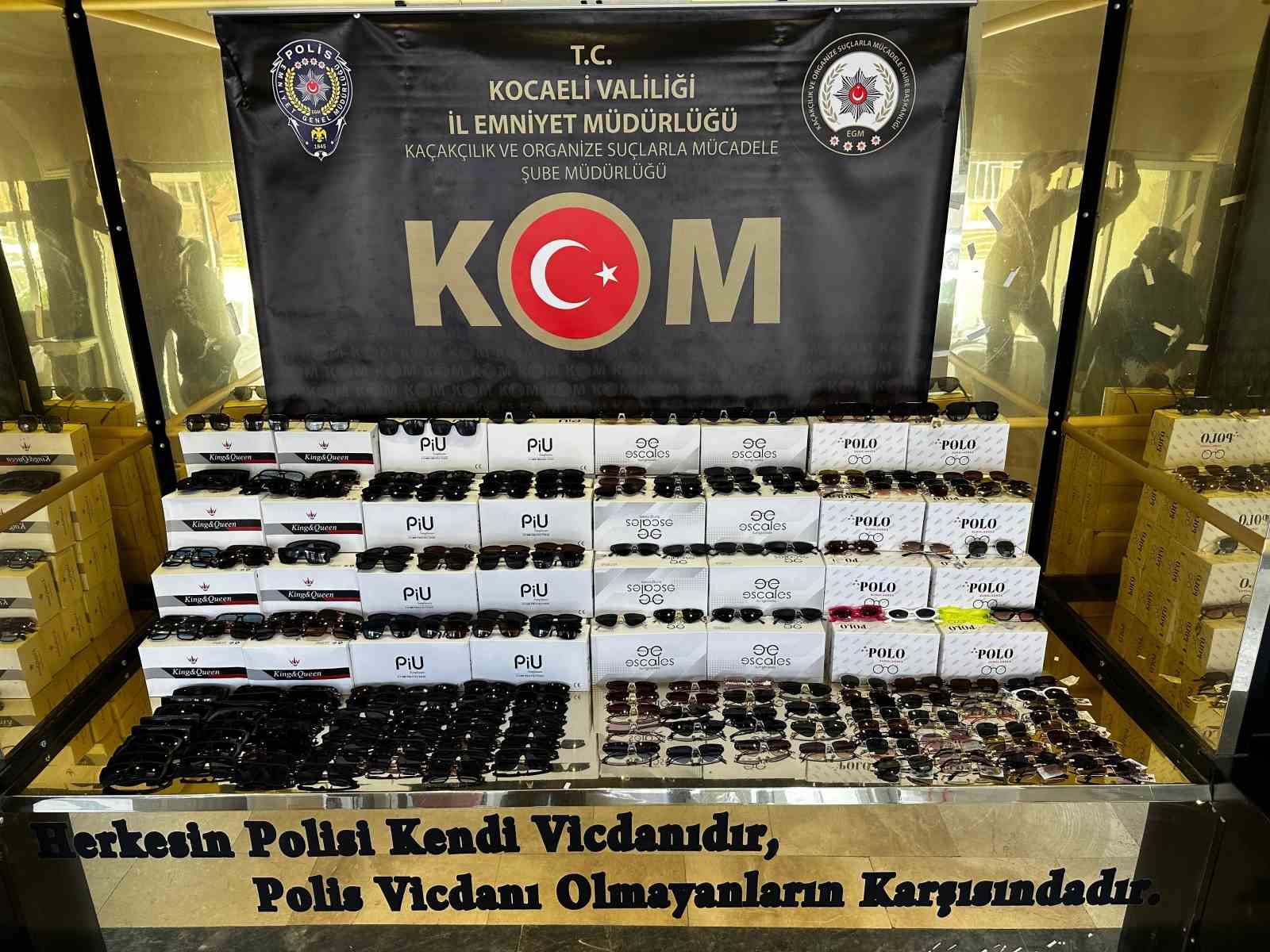 Kocaelide 169 Bin 680 Adet Gümrük Kaçağı Güneş Gözlüğü Ele Geçirildi