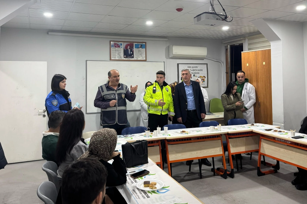 Kocaeli'de Çayırovalı veliler bilinçleniyor