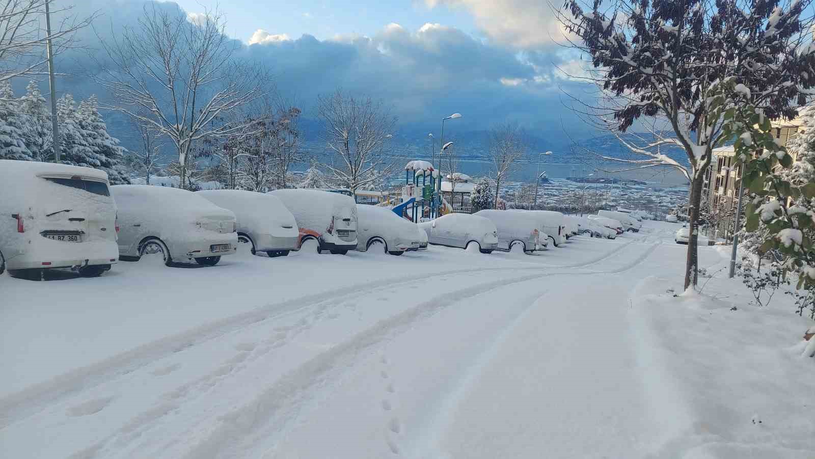 Kocaelide Resmi Ve Özel Eğitim Kurumlarında 2 Gün Kar Tatili