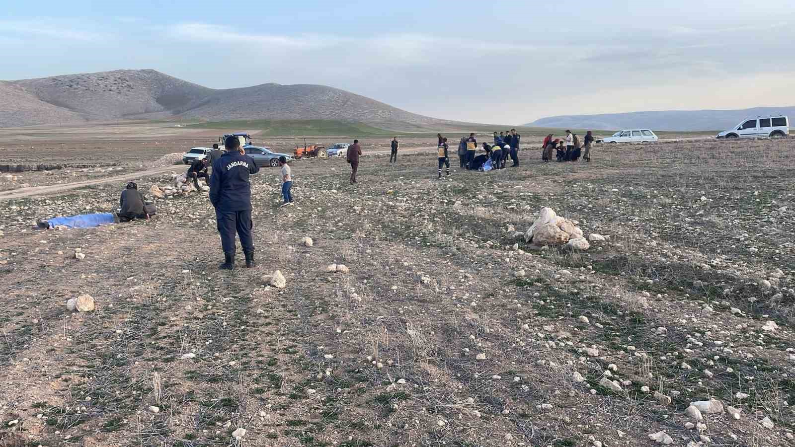 Konyada Akrabaların Kavgasında Kan Aktı: Baba Ve Oğlu Hayatını Kaybetti