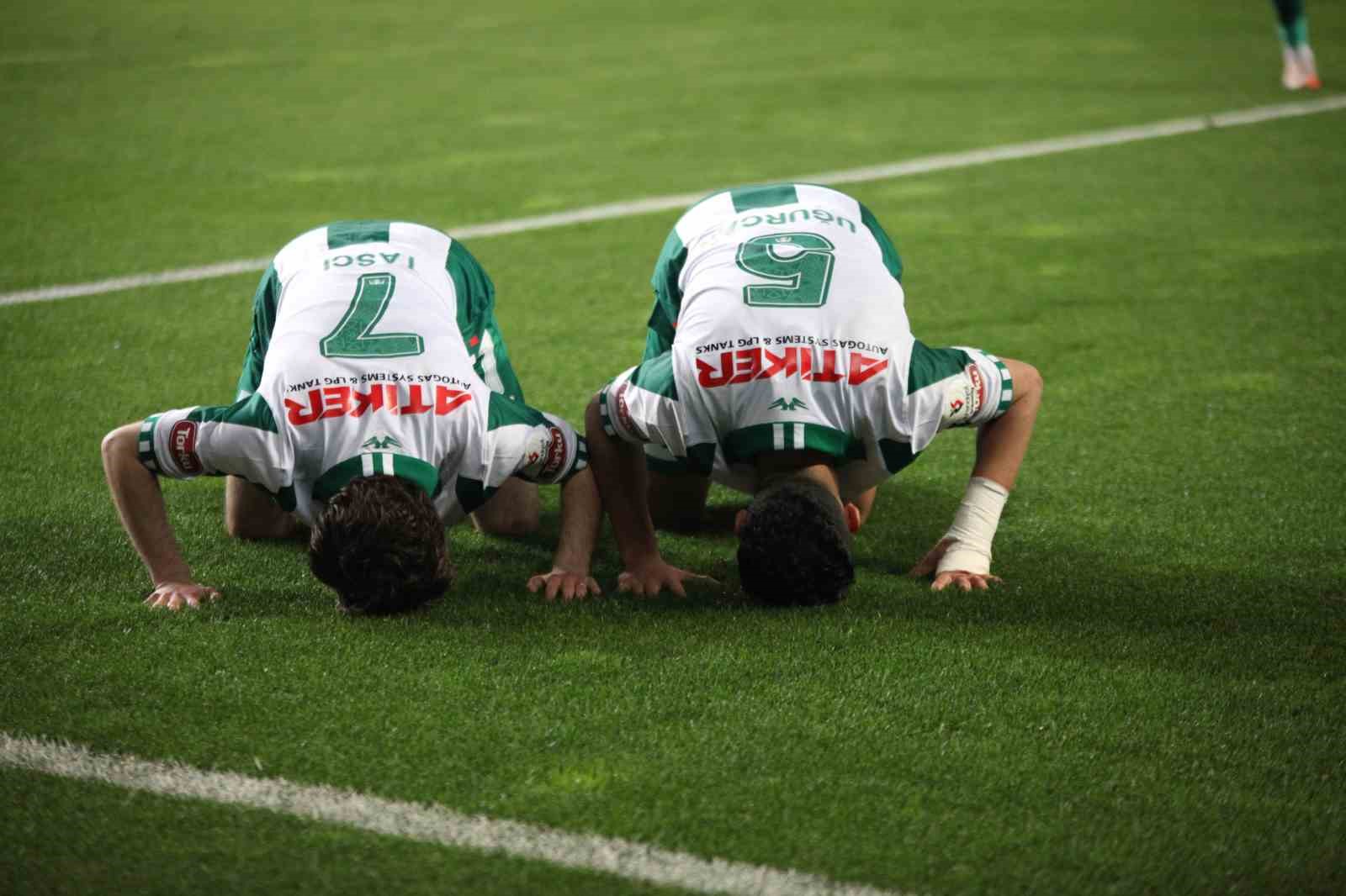 Konyaspor, Beşiktaşı 7 Maç Sonra Mağlup Etti