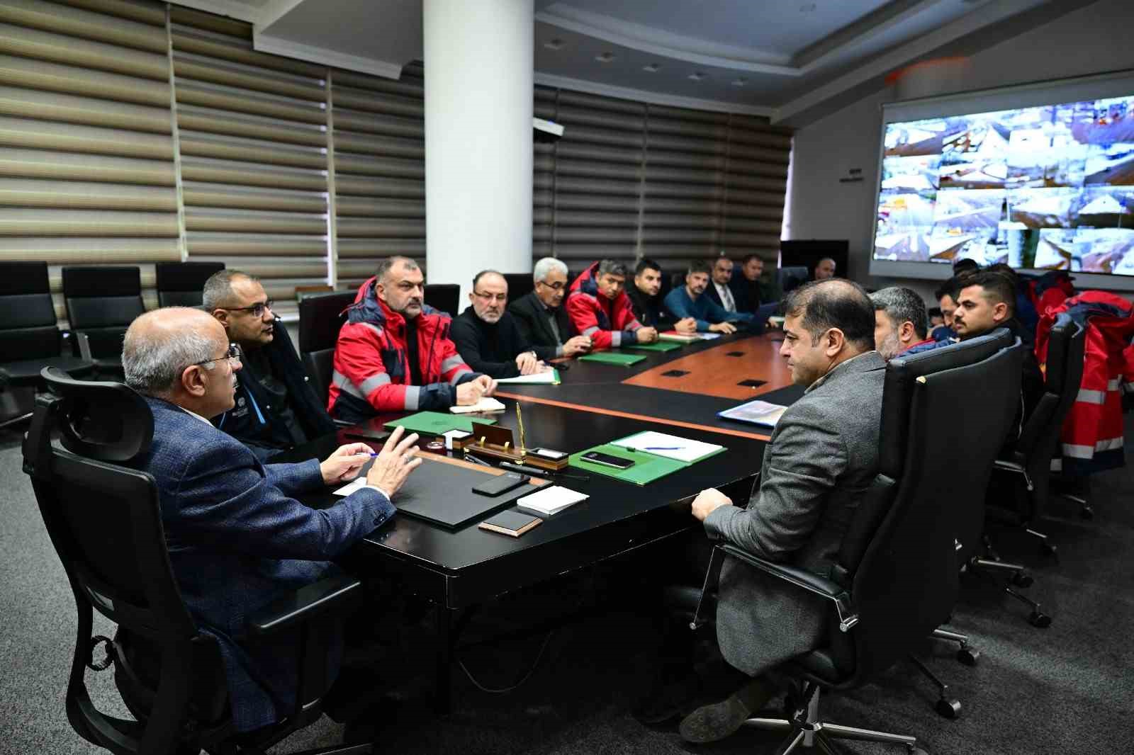 Malatyada Büyükşehir Belediyesinde Kar Teyakkuzu