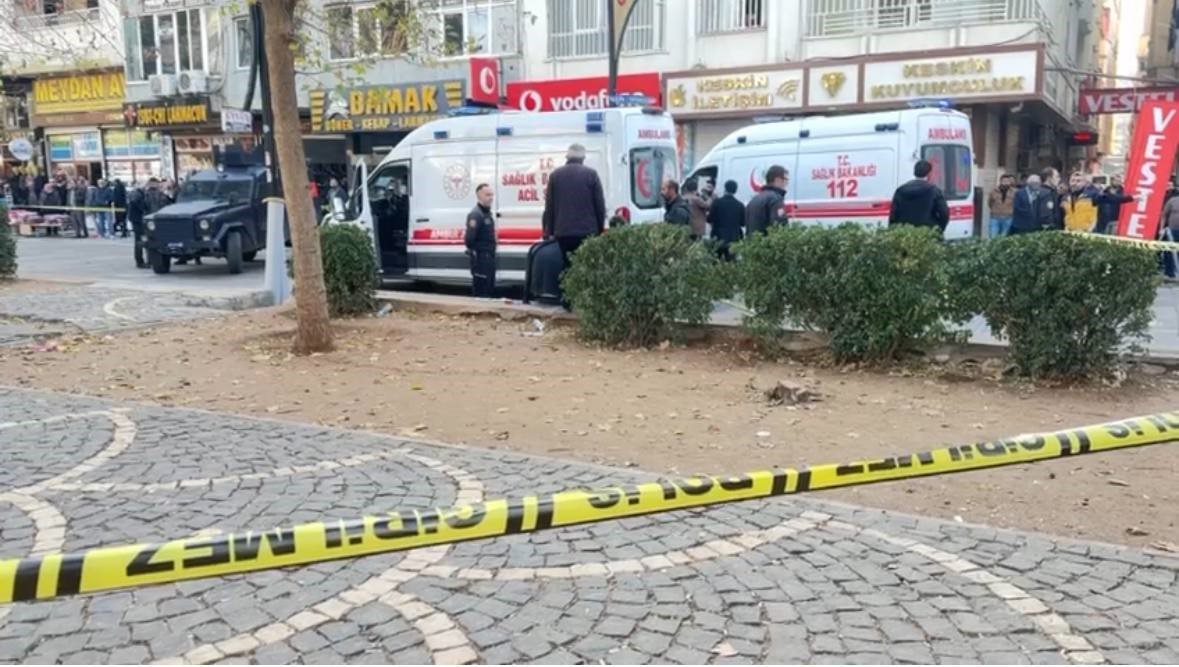 Mardinde İki Grup Arasında Bıçaklı, Sopalı Kavga: 8 Yaralı