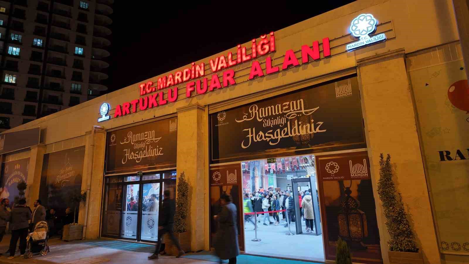 Mardinde Ramazan Sokağına Vatandaşlardan Yoğun İlgi