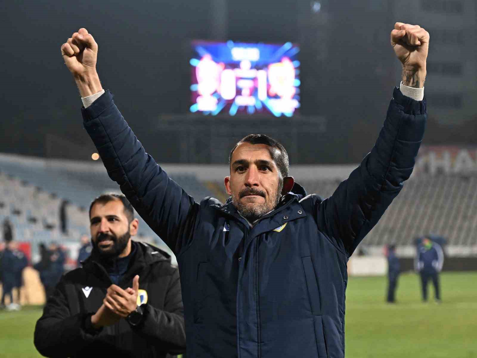 Mehmet Topal, Petrolul Ploieştideki Teknik Direktörlük Görevinden Ayrıldı