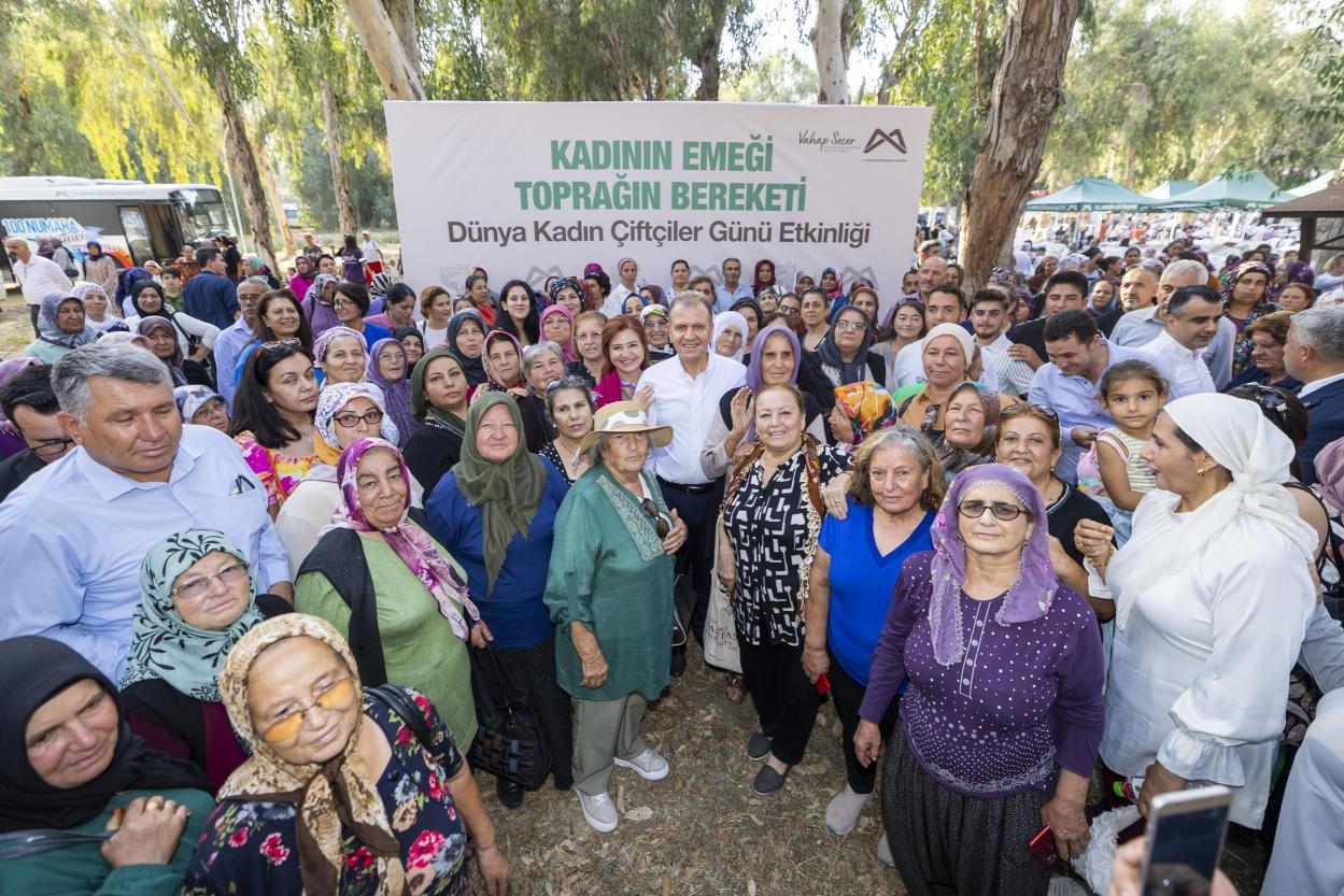 Mersin Büyükşehir Belediyesinden Kadınlara Destek