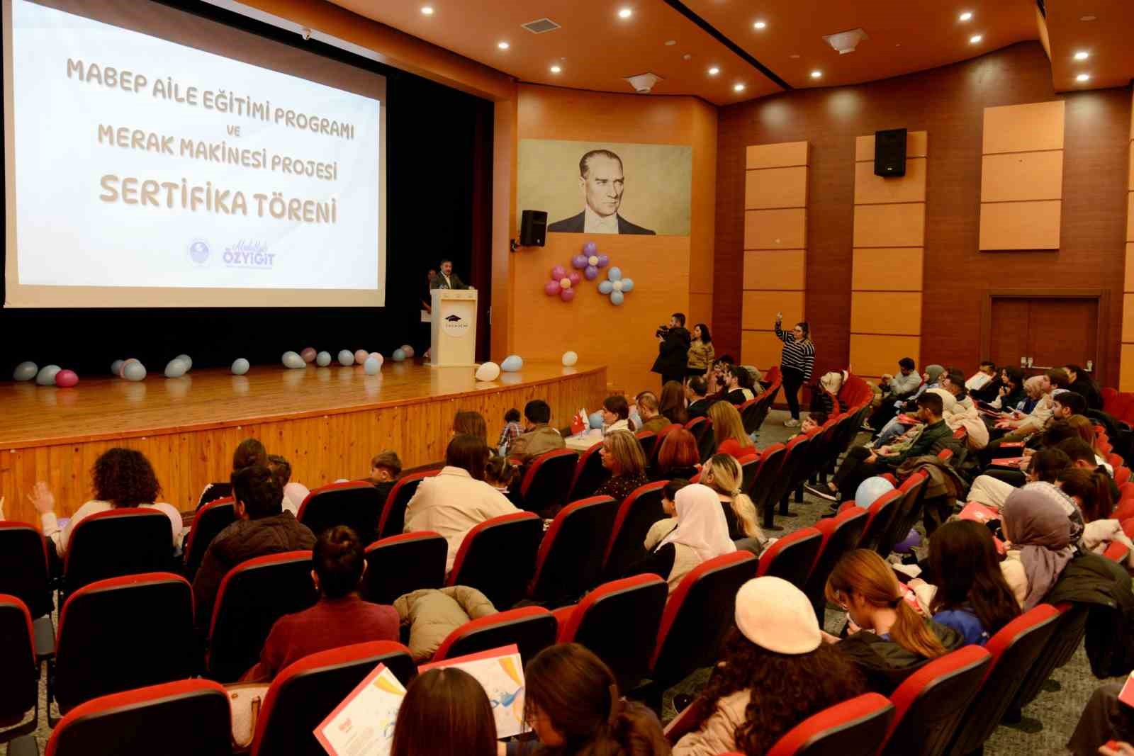 Mersin Yenişehirde Anne Ve Baba Eğitimleri Sürüyor